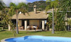 Villa Il Palmeto | Piscina e casa Piscina e casa