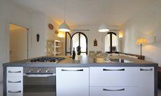 Villa ToreMari | Cucina moderna a isola con tutti gli elettrodomestici Cucina