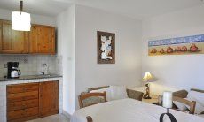 Apartment Castededdu 9 | Cucinotto e tavolo Sardegna