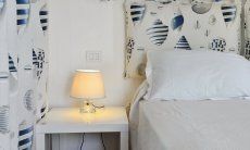 Camera da letto con deco stile mare  Casa 20, Sant Elmo