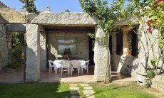 Casa Grecino | Terrazza vista dal giardino Sardegna