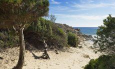 Spiaggia di Chia (10 km)