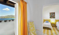 Villa Bella | Camera 2 con vista mare Dependance con Camera da letto e vista mare