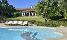 Villa Ulivi 12 | Grande piscina privata nel giardino mediterraneo Sardegna
