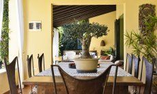 Villa Ulivi 12 | Tavolo da pranzo per 8 persone sulla veranda Sardegna