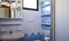 Villa Maria Lina | Bagno con doccia bagno
