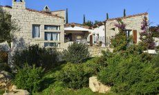Li Conchi 7 | Casa in posizione privata, immersa nel verde mediterraneo Vista sulla casa