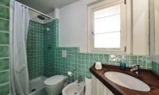 Li Conchi 28 | Secondo Bagno con doccia Secondo Bagno