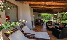 Villa Kika | Terrazza con lettin e divano Terrazza con lettin e divano