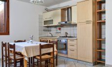 Villa Le Ginestre 1 | Cucina nel seminterrato Cucina nel seminterrato