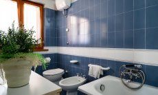Villa Marco | Bagno della camera 1 con vasca Bagno