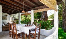 Villa Liliana | Tavolo all'esterno Tavolo all'esterno