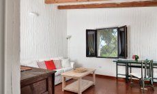 Casa 3 | Soggiorno luminoso con angolo divano Sala