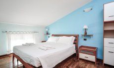 Villa Philippine | Camera 2 con letto matrimoniale al primo piano Camera doppia prima piano