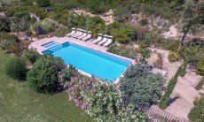 Villa Isabelle | Vista panoramica sulla casa e sulla piscina Panorama vista sulla piscina