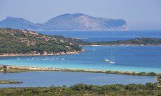 Vista da Porto Taverna verso nord