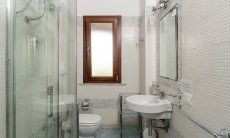 Apartment Castededdu 2 | Bagno 2 con doccia Bagno 2