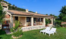 Villa Monica | Giardino e veranda Giardino e veranda