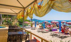 Ristorante sulla spiaggia di Orri