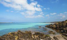 Colori affascinanti del mare, delle rocce e del cielo alla costa nord, La Pelosa Stintino