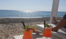 Aperitivo sulla spiaggia di Cagliari