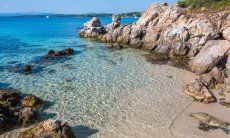 Acqua limpida e pulita in Golfo Aranci