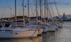 Barche a vela nel porto di Cagliari, Capo luogo Sardegna