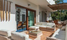 Apartment Orri 3 | Grande terrazza con divano esterno App. Orri 3 Tortoli Costa Est Sardegna