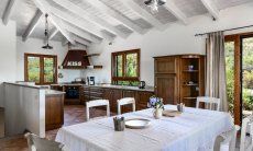 Villa Isabelle | Tavolo da pranzo e cucina Villa Isabelle, Torresalinas