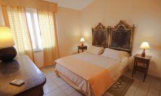 Villa Ulivi 27 | Camere doppie spaziose V. Ulivi 27