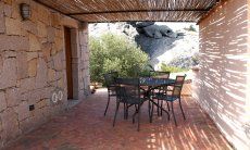 Villa Domus 17 | Terrazza di su con copertura in canne Sardegna