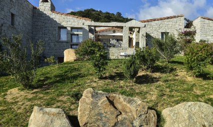 Giardino con la casa
