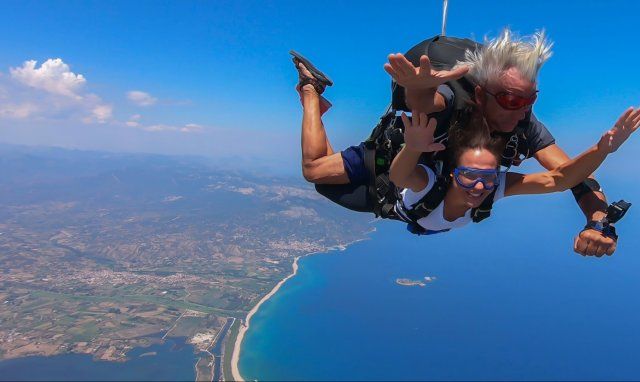 Volo in paracadute - Ogliastra Volo in paracadute - Ogliastra